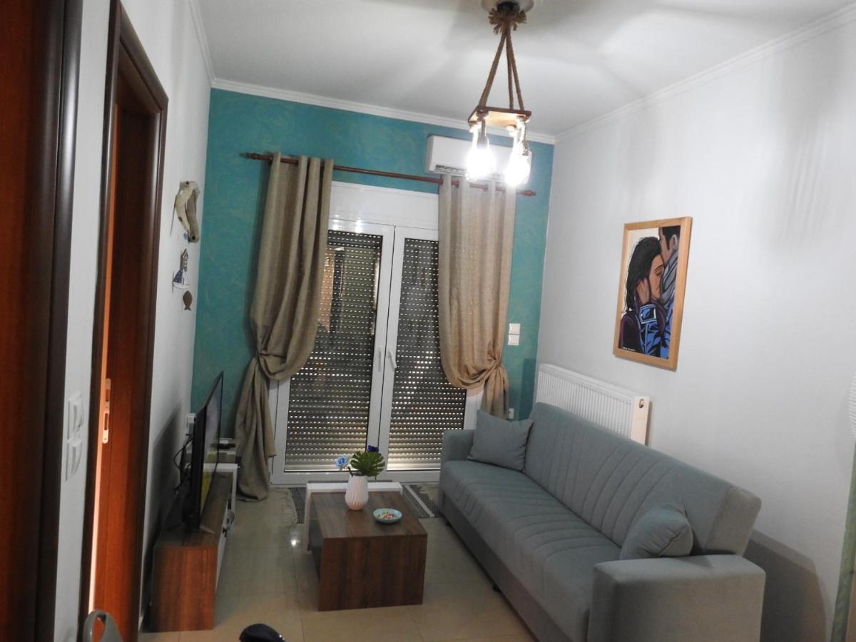 F.K Room 2 Aígion Ngoại thất bức ảnh